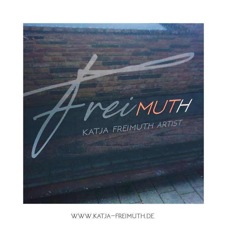 Katja Freimuth Post Logo on the road